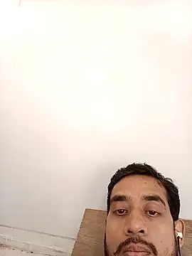 Januooo online show from January 10, 9:35 am