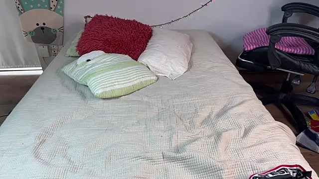 vladdymeow online show from February 14, 8:05 pm