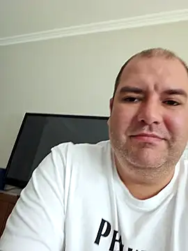 Andrew1900529 online show from September 24, 8:02 am