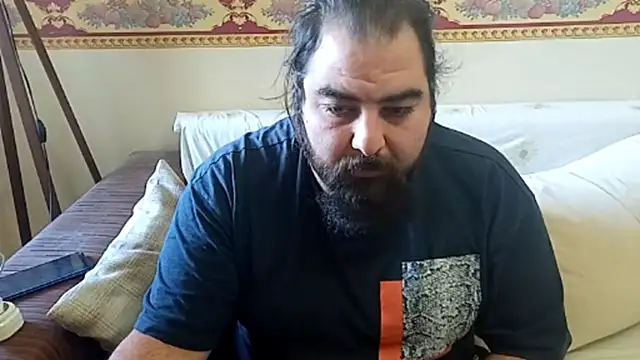 Snapshot of _Sinyor34 chatting on January 2, 10:58 am  Sinyor34 online show from January 2, 10:58 am