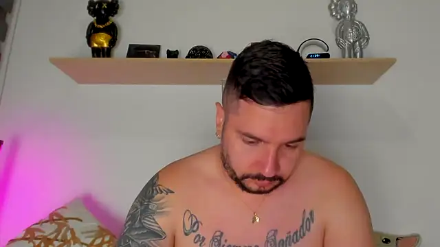 camilo restrepo21 online show from September 14, 2:24 am