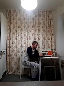 Snapshot of Lucy_1_roso chatting on December 24, 6:44 am Lucy 1 roso online show from December 24, 6:44 am