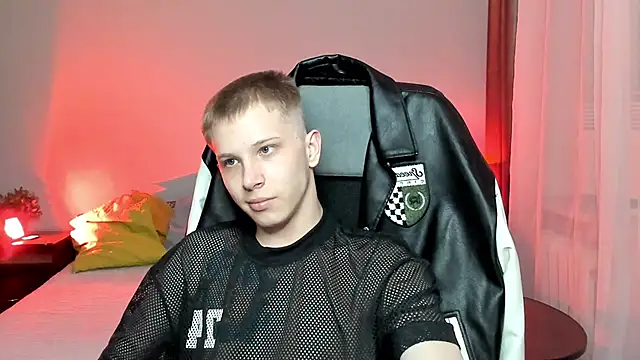 arlekincrop online show from March 22, 4:47 pm