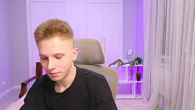 arlekincrop online show from December 30, 5:26 am