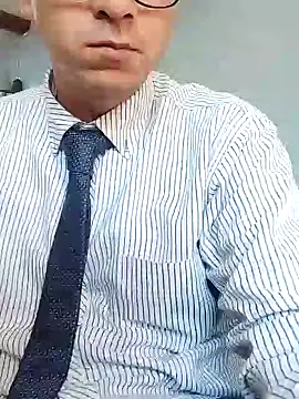 Business dickkk online show from January 17, 1:46 pm