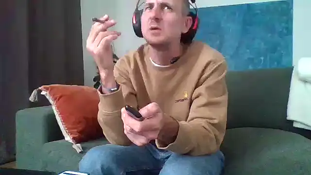 verylargecock online show from September 22, 12:37 pm