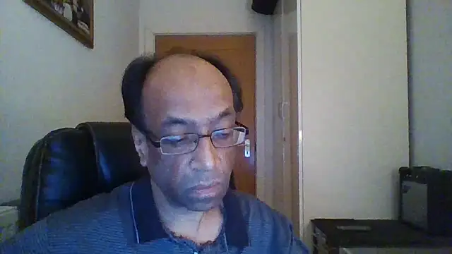 Snapshot of rauncher1 chatting on February 10, 9:04 am rauncher1 online show from February 10, 9:04 am