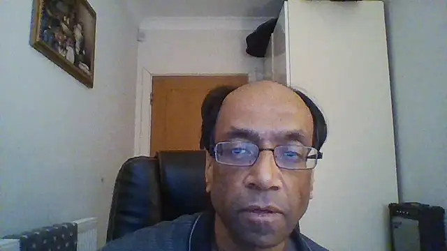 Snapshot of rauncher1 chatting on January 9, 9:37 am rauncher1 online show from January 9, 9:37 am