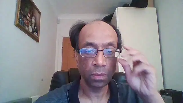 Snapshot of rauncher1 chatting on February 24, 11:32 am rauncher1 online show from February 24, 11:32 am