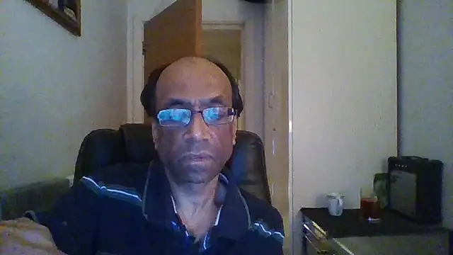 Snapshot of rauncher1 chatting on February 22, 6:15 pm rauncher1 online show from February 22, 6:15 pm