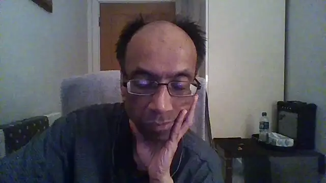 Snapshot of rauncher1 chatting on September 29, 11:33 pm rauncher1 online show from September 29, 11:33 pm