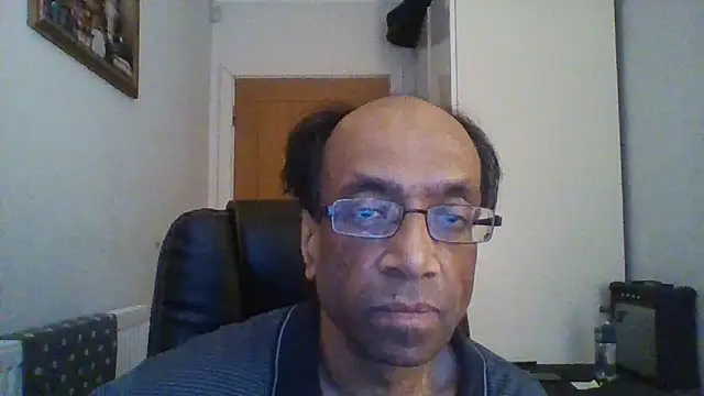 Snapshot of rauncher1 chatting on January 8, 9:42 am rauncher1 online show from January 8, 9:42 am