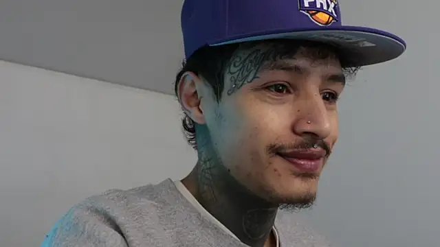 trieone online show from December 11, 10:37 am