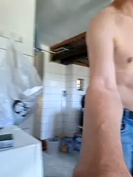 Geiler-boy313 online show from May 2, 10:51 am