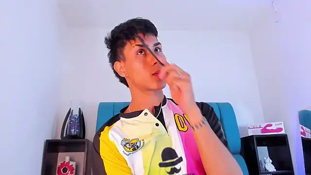 AlanNaughty online show from January 15, 10:06 am