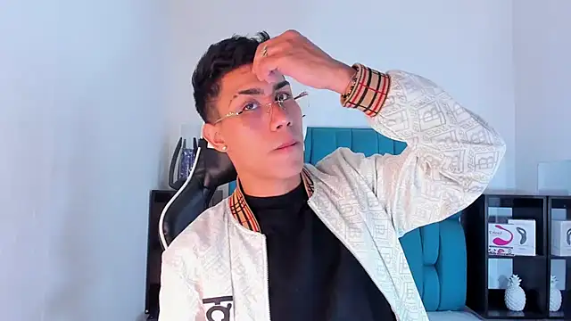 AlanNaughty online show from February 17, 8:26 pm