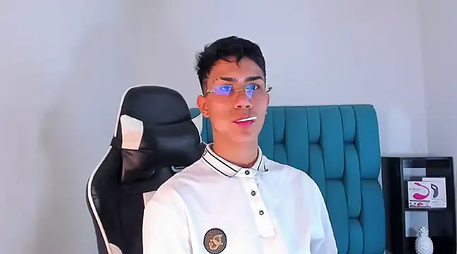 AlanNaughty online show from February 2, 4:26 am