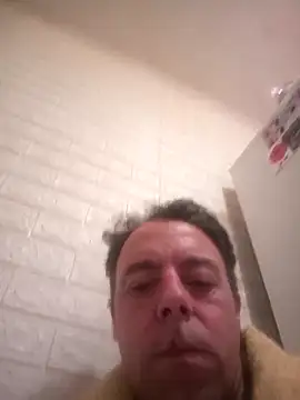 david geam online show from December 10, 7:43 pm