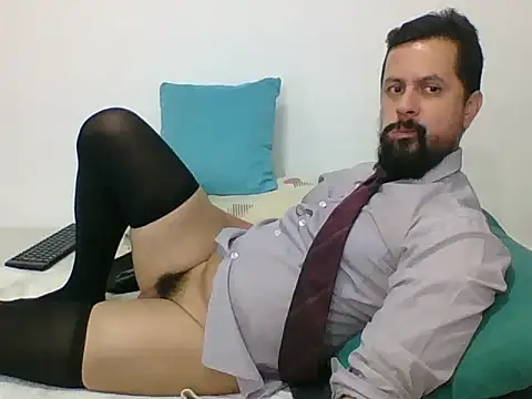 TRIISTAN KING10 online show from February 10, 9:04 pm