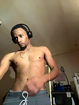 Tristris100 online show from October 30, 6:20 pm