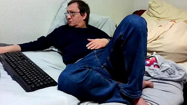 Snapshot of shymanhn chatting on January 7, 5:31 pm shymanhn online show from January 7, 5:31 pm