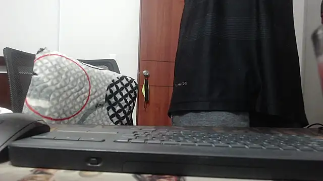 fvckolombianguyy online show from February 27, 5:45 am