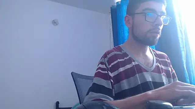 fvckolombianguyy online show from February 5, 1:54 pm