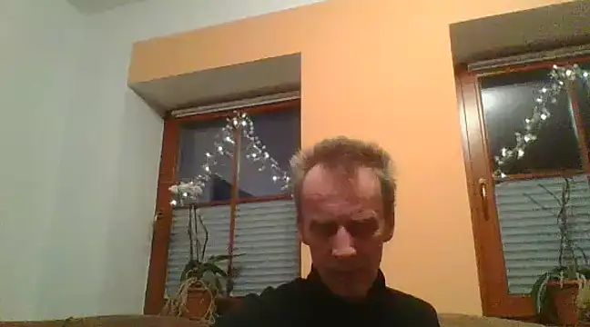 Snapshot of xxBareBabyxx chatting on December 16, 3:43 pm xxBareBabyxx online show from December 16, 3:43 pm