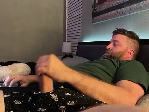 guy5151 online show from December 30, 10:32 am