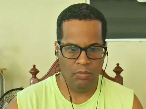 thesugar32 online show from January 11, 1:37 pm