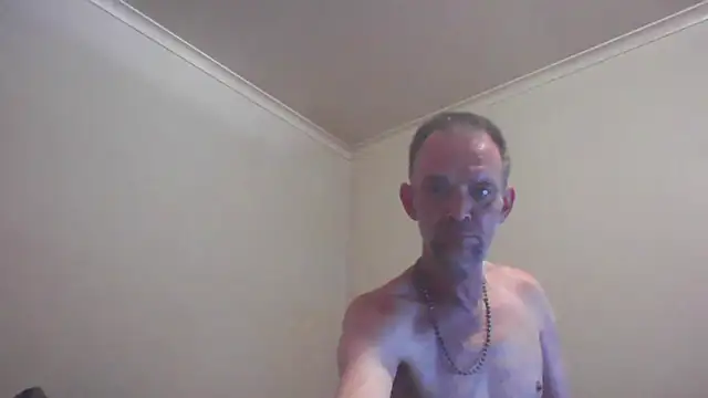 Snapshot of TooFknHorny1 chatting on February 26, 7:31 am TooFknHorny1 online show from February 26, 7:31 am