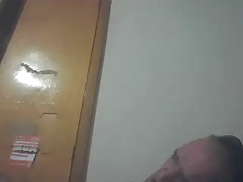 Snapshot of TooFknHorny1 chatting on December 26, 1:21 pm TooFknHorny1 online show from December 26, 1:21 pm