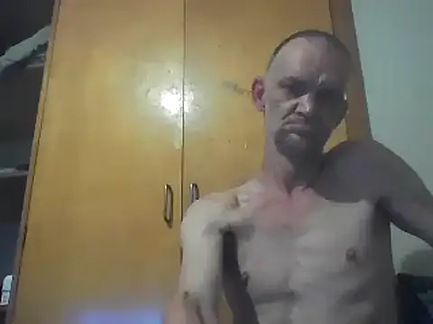 Snapshot of TooFknHorny1 chatting on December 10, 8:05 pm TooFknHorny1 online show from December 10, 8:05 pm