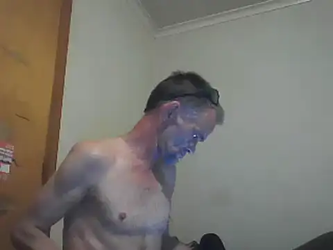 Snapshot of TooFknHorny1 chatting on January 29, 5:24 pm TooFknHorny1 online show from January 29, 5:24 pm