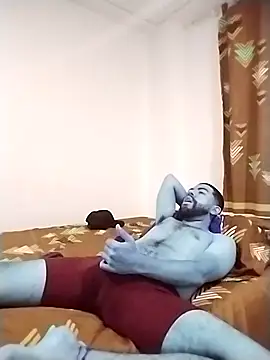 Snapshot of Aroon_Stonne chatting on October 11, 4:27 am Aroon Stonne online show from October 11, 4:27 am