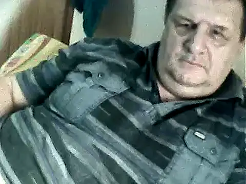 Snapshot of Vyrtous579 chatting on March 11, 3:12 pm Vyrtous579 online show from March 11, 3:12 pm