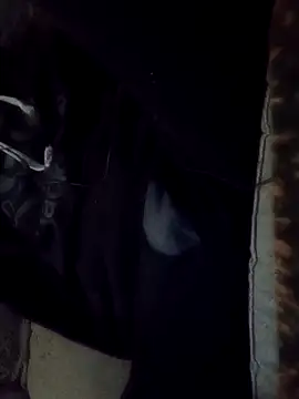 Snapshot of Bigdick666cm chatting on October 10, 9:36 am Bigdick666cm online show from October 10, 9:36 am