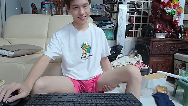 andrewooi online show from March 20, 5:47 pm