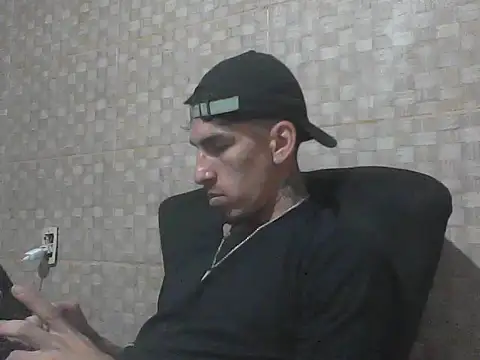 axel2leiva online show from May 6, 2:23 am