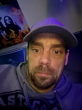 canadacockinme online show from April 5, 4:31 am