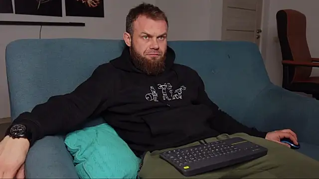 Tommy Burnz online show from March 19, 5:06 pm