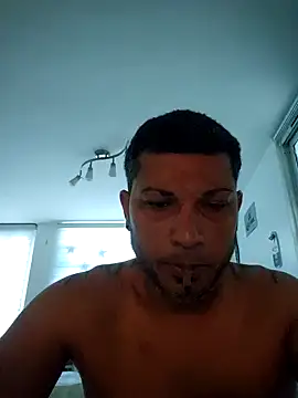 tropikboy online show from October 3, 10:20 am