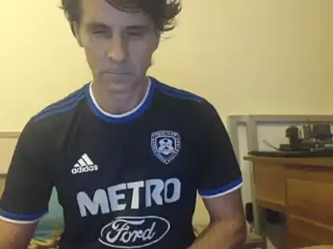 yvesstorm1 online show from January 3, 3:55 pm