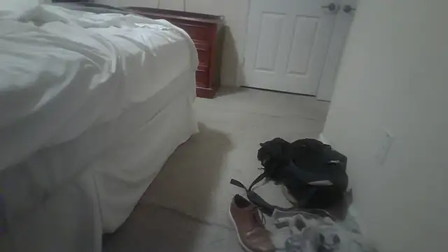 chubbydilf1988notgayorbi online show from December 18, 10:50 pm