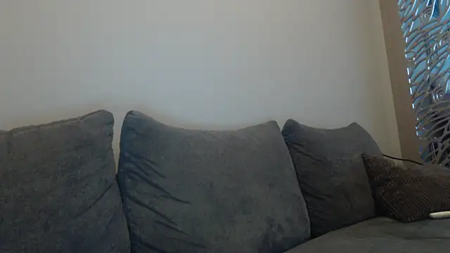 Verycutex online show from November 15, 6:37 am