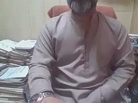 hairymaster95 online show from November 12, 4:18 am