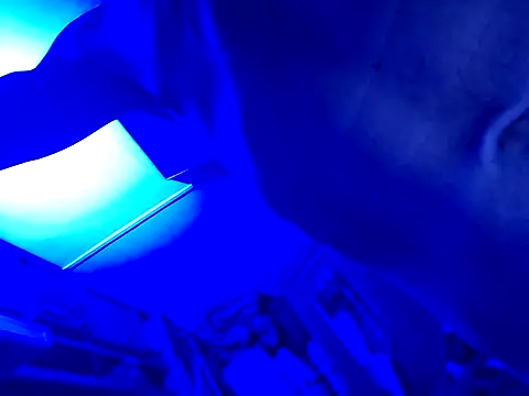 justinewe69 online show from September 25, 7:51 am