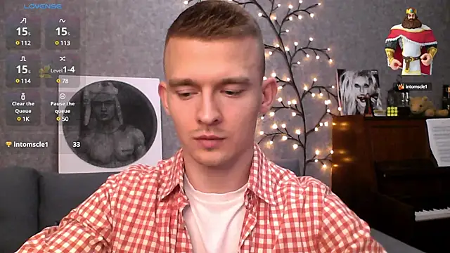 Snapshot of Marvelboy_ chatting on February 5, 9:50 pm Marvelboy  online show from February 5, 9:50 pm