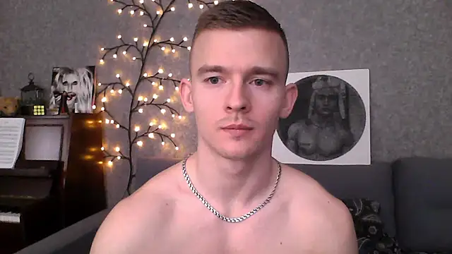 Snapshot of Marvelboy_ chatting on February 8, 12:17 pm Marvelboy  online show from February 8, 12:17 pm