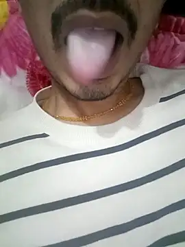 dreamtoungelick69 online show from March 3, 5:56 pm